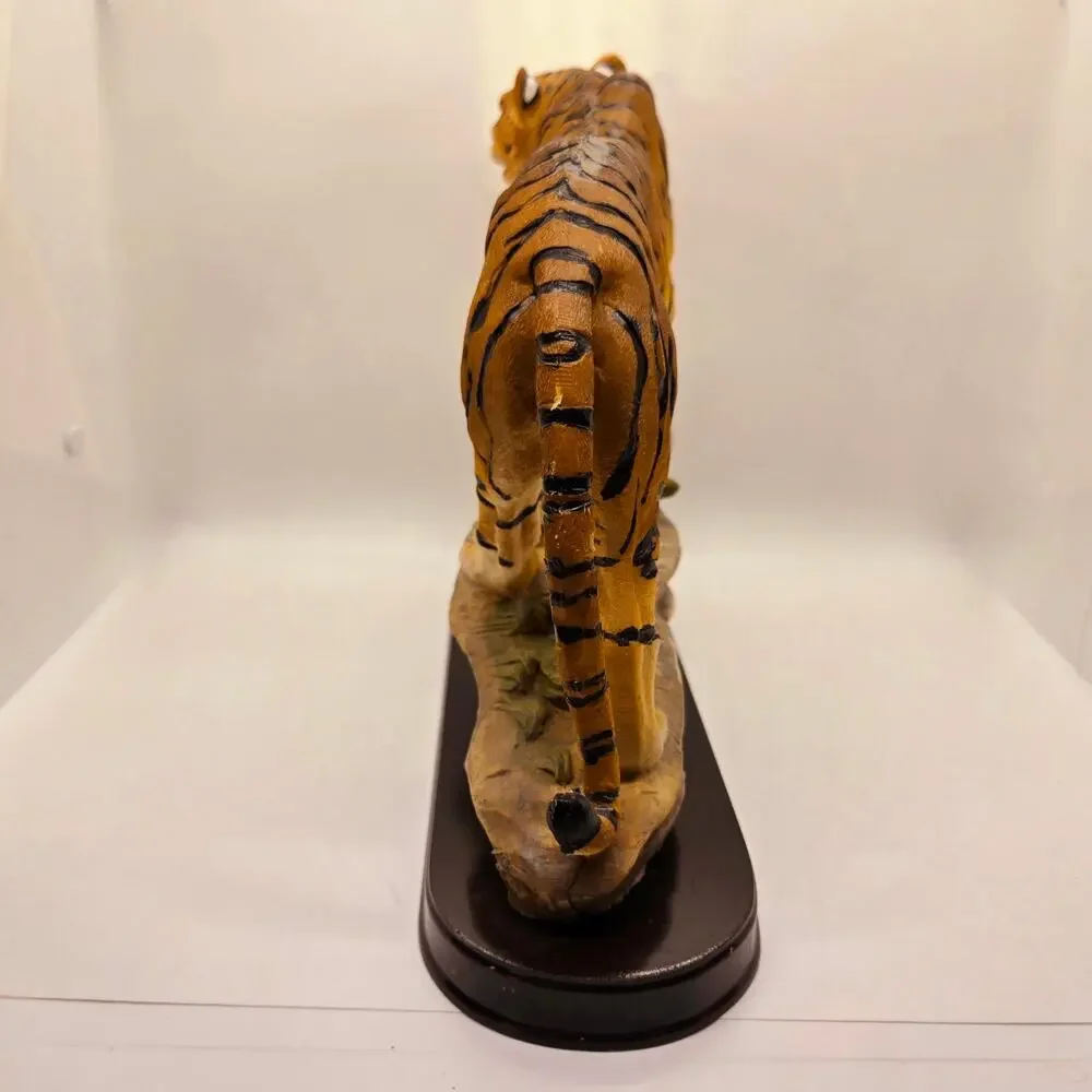 VINTAGE “THE MIRELLA COLLECTION” BENGAL TIGER STATUE – SLATE ROCK ON WOOD BASE